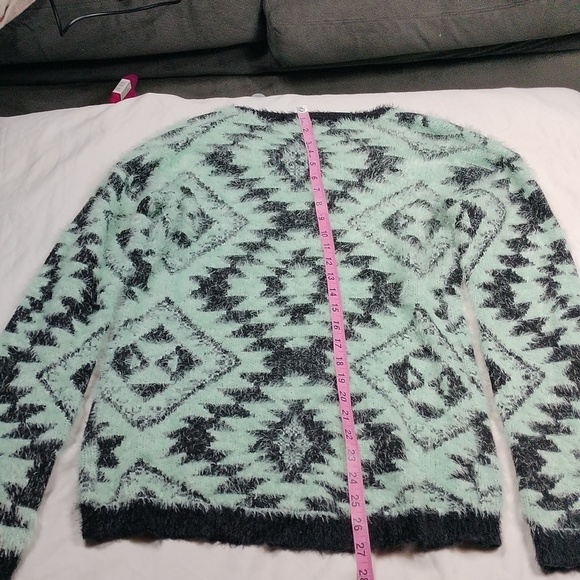 Say What? Women's sweater size XL - Picture 8 of 9